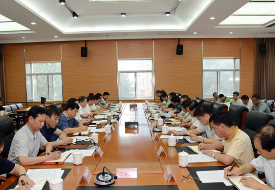 个人档案在自己手里怎么办？